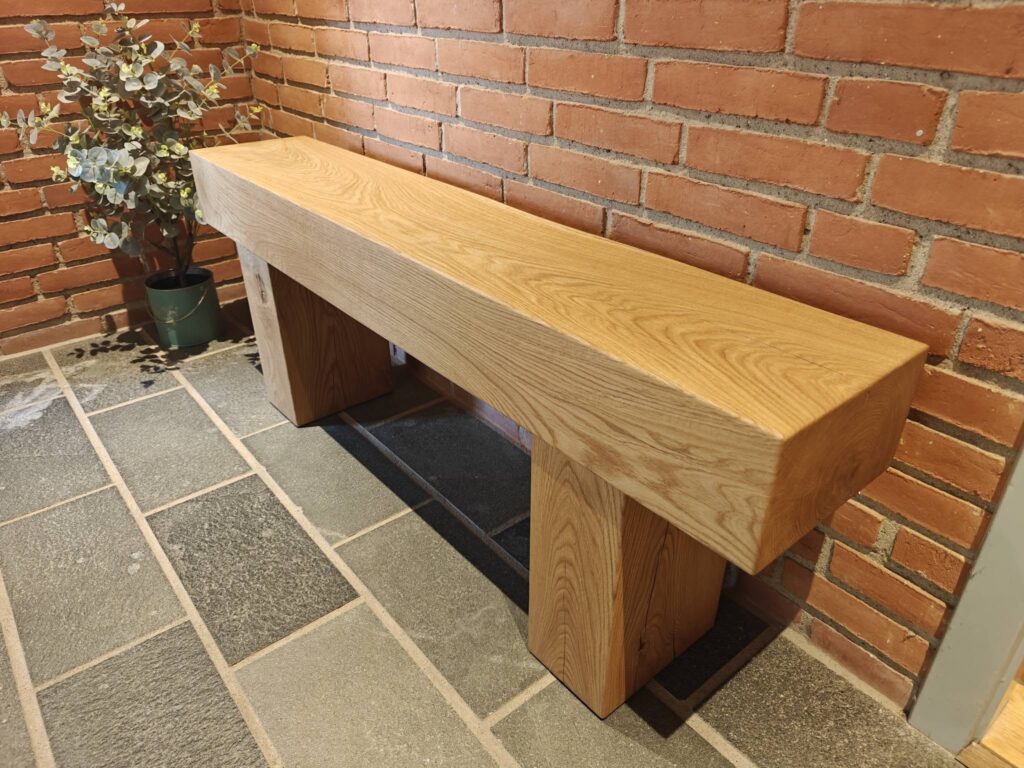 - Wood by Nymand - 603850383 1463573002438381 458190357405179159 n - Bænke